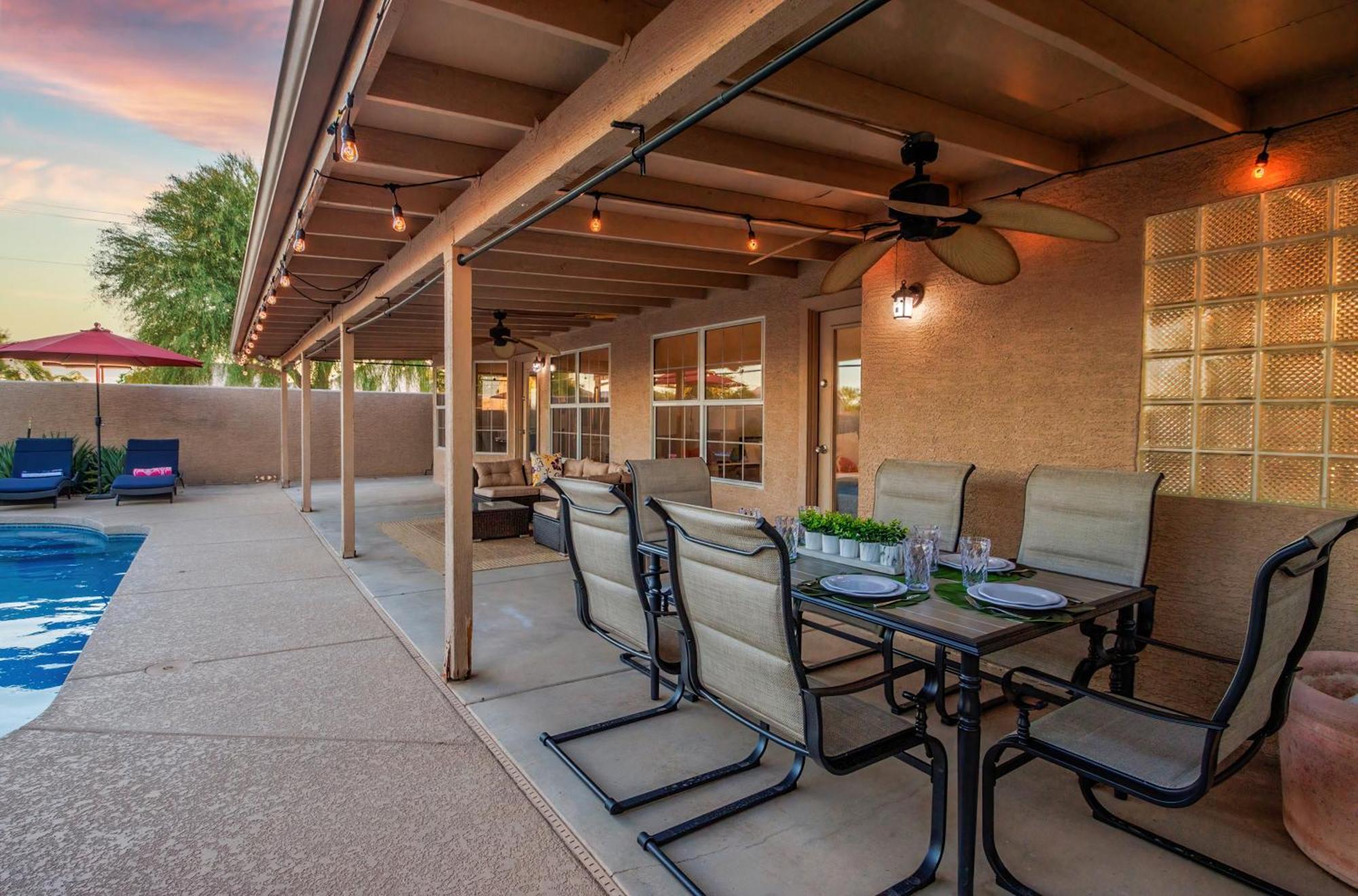 Luxe Phoenix Getaway ภายนอก รูปภาพ